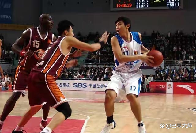 纽卡斯尔迎CBA季后赛关键赛，转会期手感冰凉，底气十足，纪律约束更严格的简单介绍